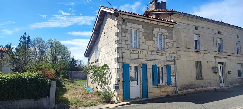 Vente Maison LA ROCHE CHALAIS - 4 pièces -72 m² - (24490)