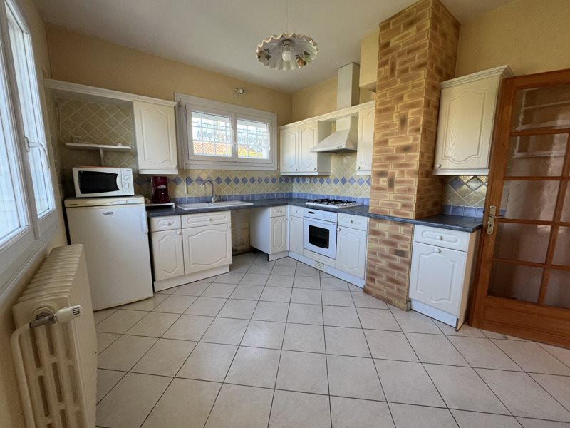 Vente Maison LA ROCHE CHALAIS - 6 pièces -151 m² - (24490)