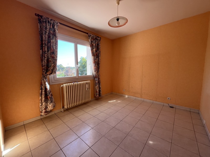 Vente Maison LA ROCHE CHALAIS - 6 pièces -151 m² - (24490)