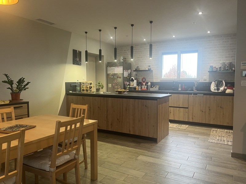 Vente Maison LA ROCHE CHALAIS - 5 pièces -126 m² - (24490)