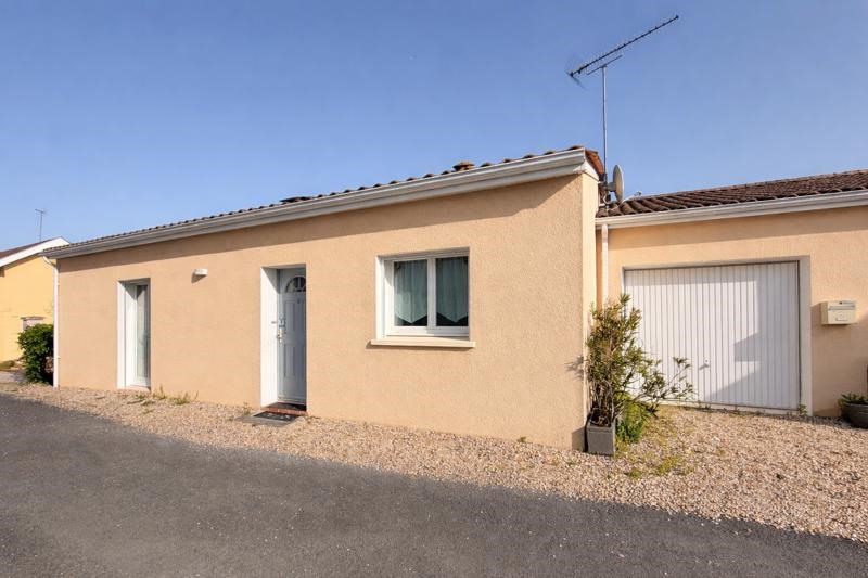 Vente Maison ST AIGULIN - 3 pièces -67 m² - (17360)