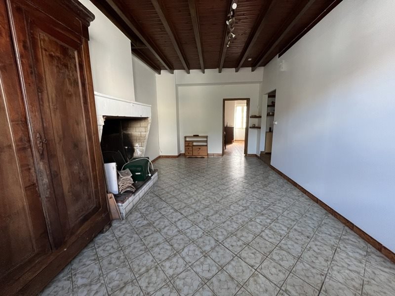 Vente Maison LA ROCHE CHALAIS - 1 pièce -58 m² - (24490)