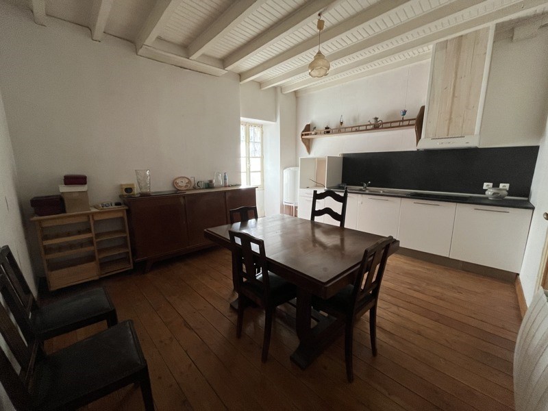 Vente Maison LA ROCHE CHALAIS - 1 pièce -58 m² - (24490)