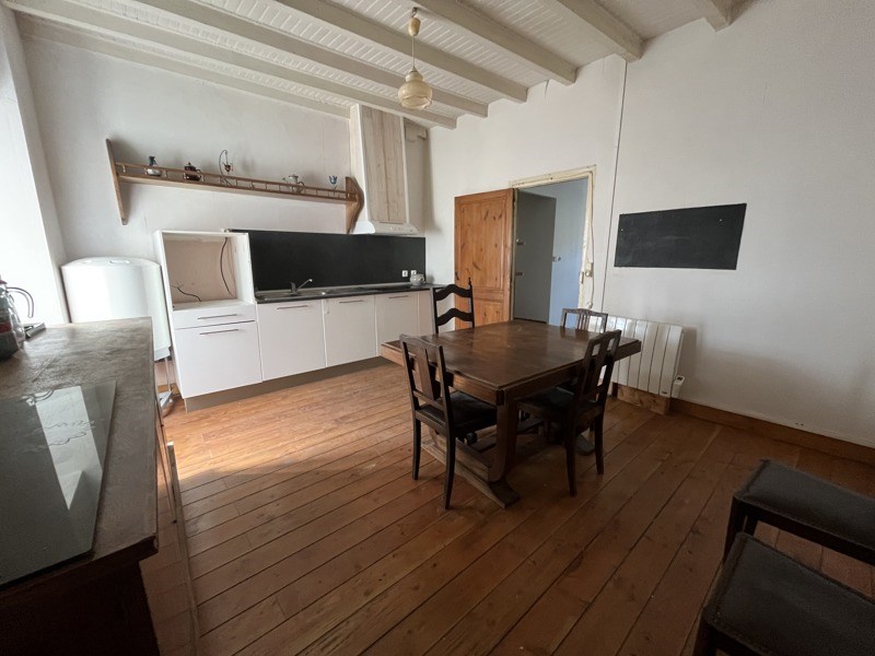 Vente Maison LA ROCHE CHALAIS - 1 pièce -58 m² - (24490)