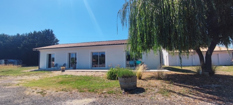 Vente Maison La Barde 17360 5 pièces - 126 m²