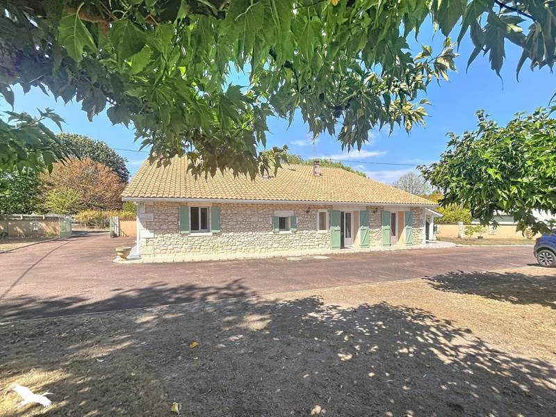 Vente Maison Saint-Aigulin 17360 4 pièces - 115 m²
