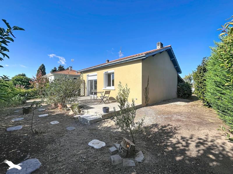 Maison 4 pièces 100 m² · à La Roche-Chalais · 100 m² · 174 371 €