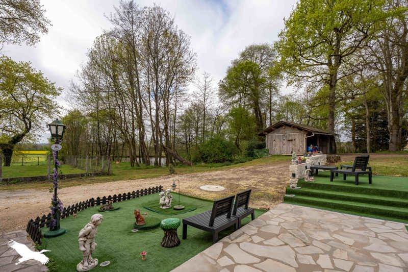Vente Maison ST AIGULIN - 4 pièces -127 m² - (17360)