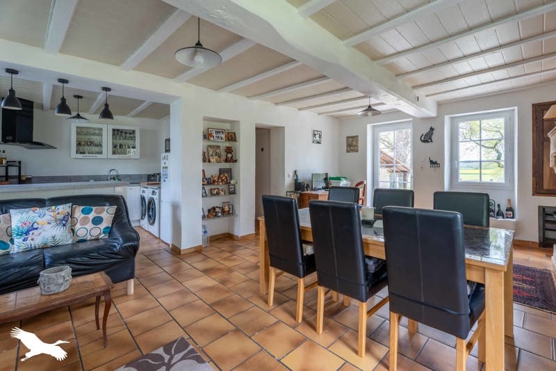 Vente Maison ST AIGULIN - 4 pièces -127 m² - (17360)