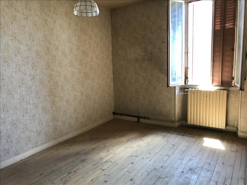 Vente Maison BOURG DU BOST - 5 pièces -137 m² - (24600)