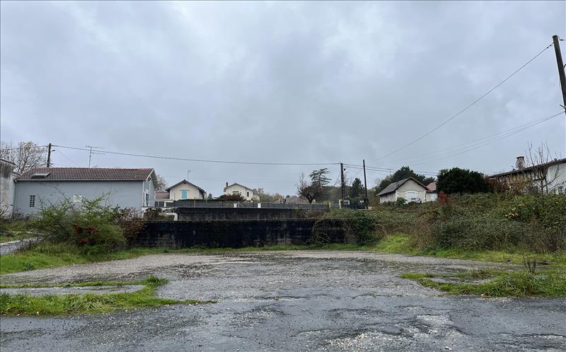 Vente Terrain RIBERAC - -1777 m² - (24600)