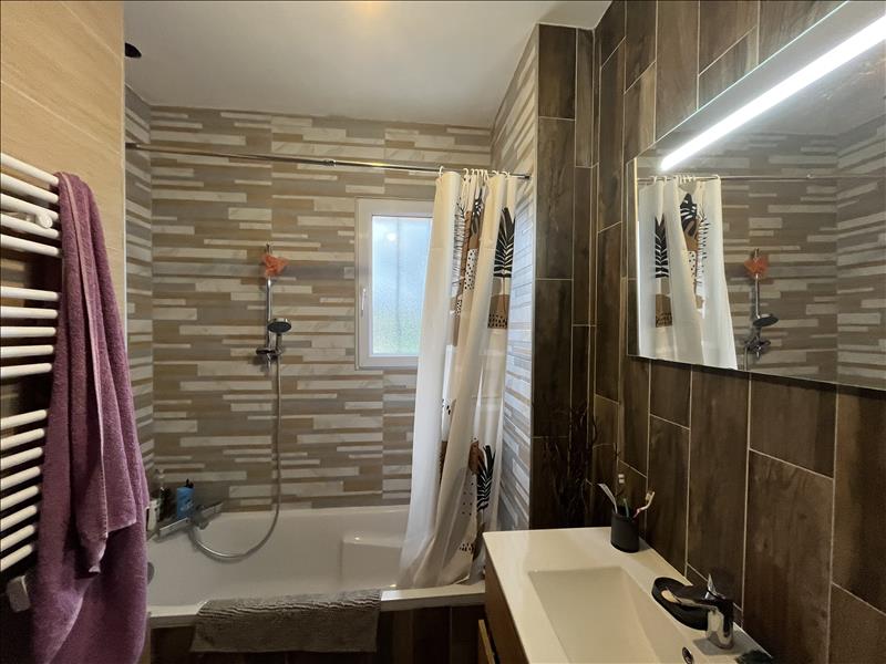 Vente Maison SEGONZAC - 5 pièces -115 m² - (24600)