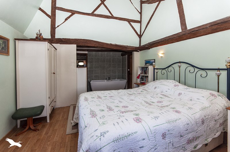 Vente Maison ST PRIVAT EN PERIGORD - 9 pièces -310 m² - (24410)