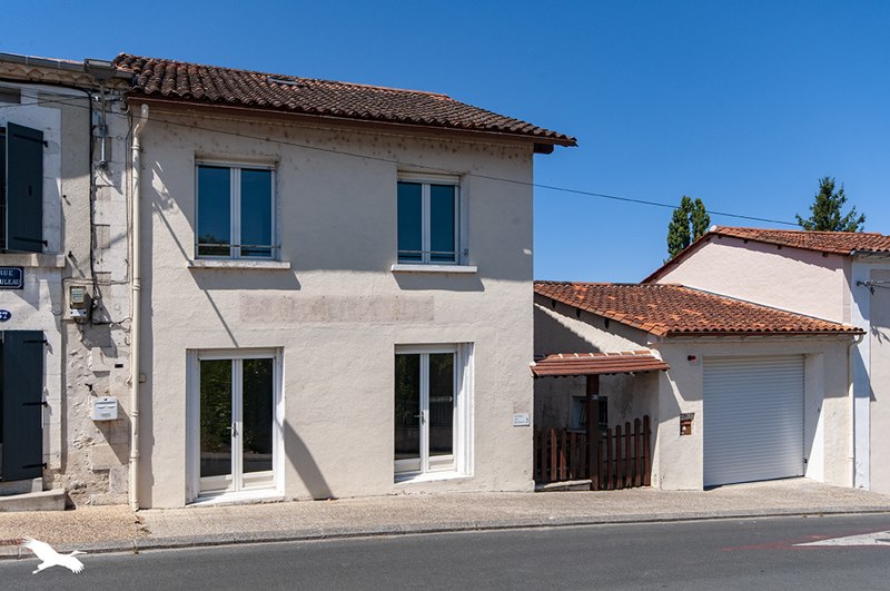 Vente Maison RIBERAC - 4 pièces -202 m² - (24600)