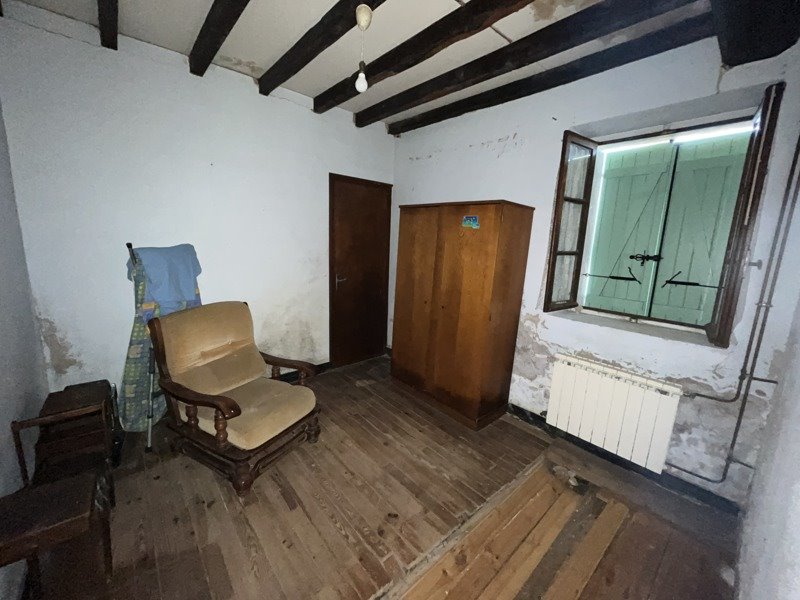 Vente Maison ST PRIVAT EN PERIGORD - 6 pièces -82 m² - (24410)