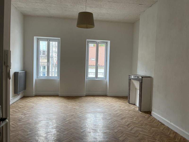 Vente Immeuble RIBERAC - -  364 m² - (24600)