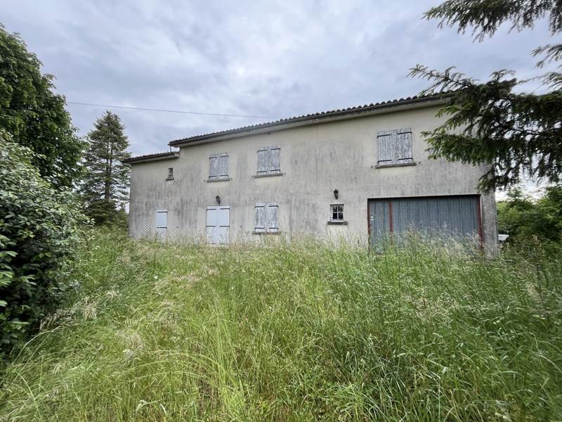 Vente Maison LA CHAPELLE GRESIGNAC - 5 pièces -155 m² - (24320)