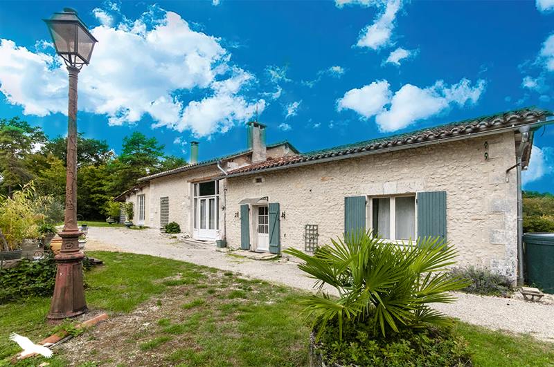 Vente Maison BOUTEILLES ST SEBASTIEN - 4 pièces -145 m² - (24320)