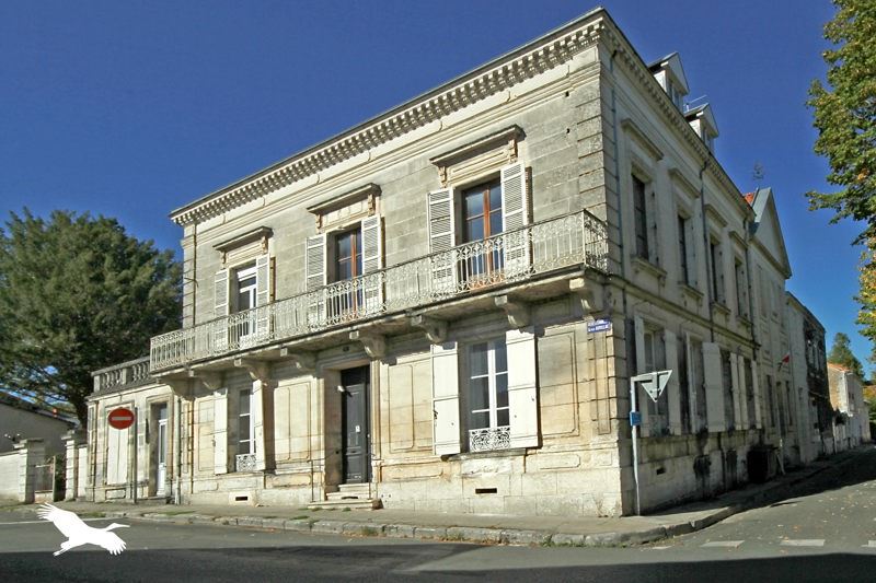 Vente Maison RIBERAC - 12 pièces -278 m² - (24600)