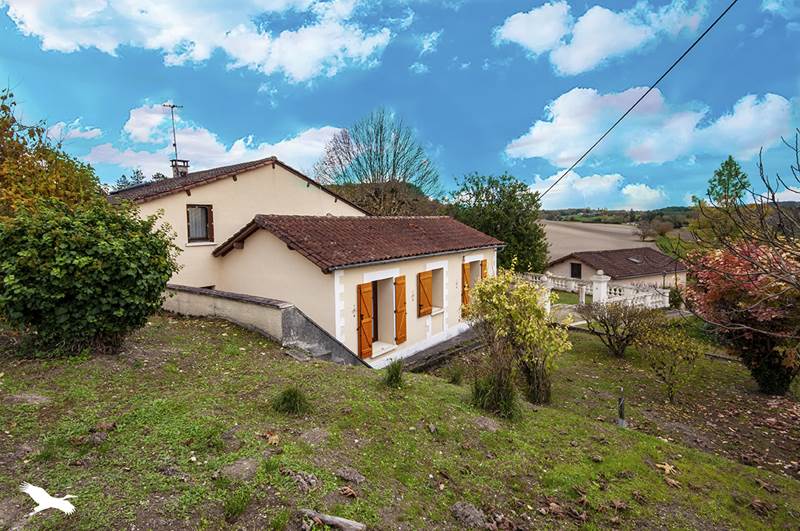 Vente Maison TOCANE ST APRE - 6 pièces -130 m² - (24350)