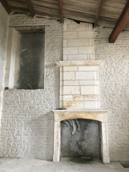 Vente Maison CHERVAL - 8 pièces -228 m² - (24320)