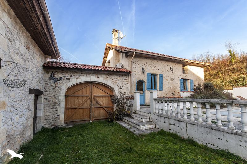 Vente Maison VANXAINS - 3 pièces -88 m² - (24600)