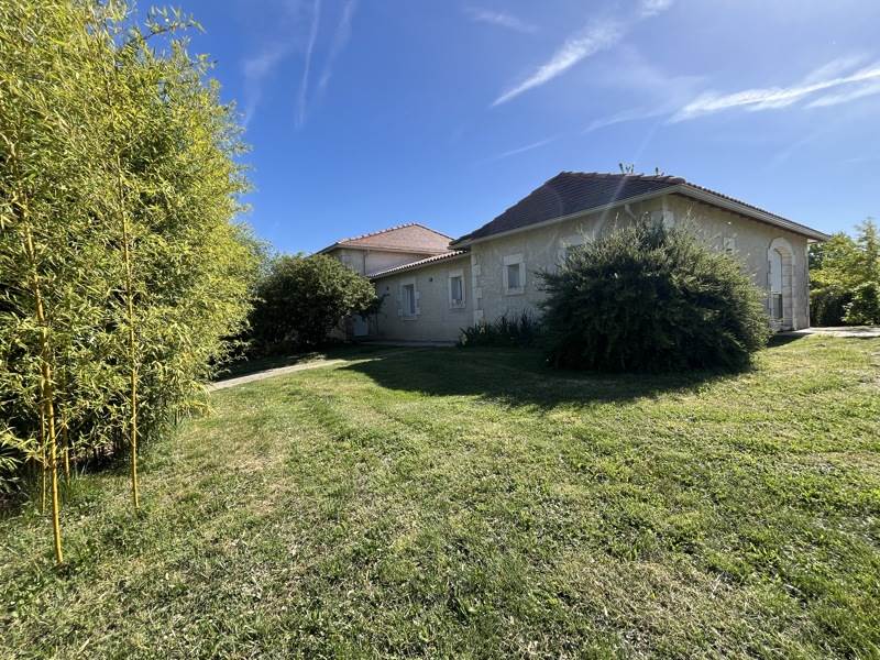 Vente Maison RIBERAC - 6 pièces -170 m² - (24600)