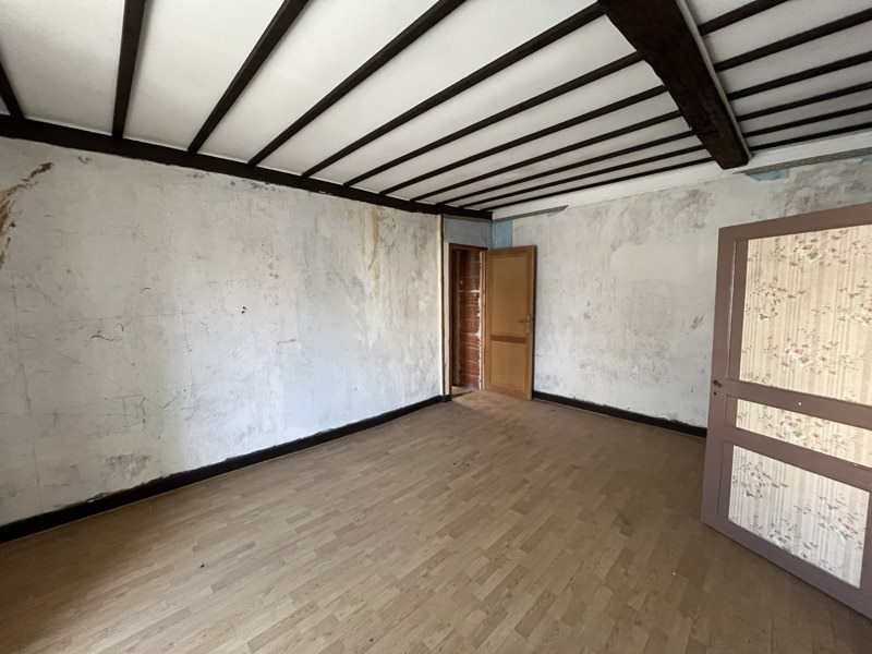 Vente Maison CHERVAL - 3 pièces -180 m² - (24320)