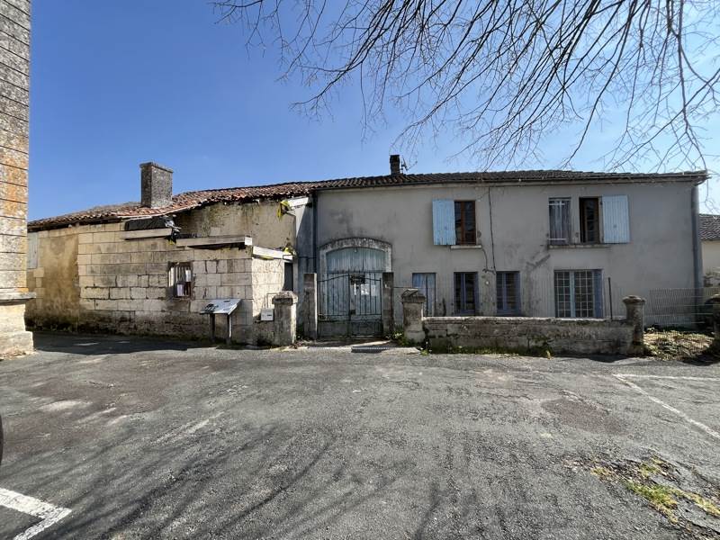 Vente Maison CHERVAL - 3 pièces -180 m² - (24320)