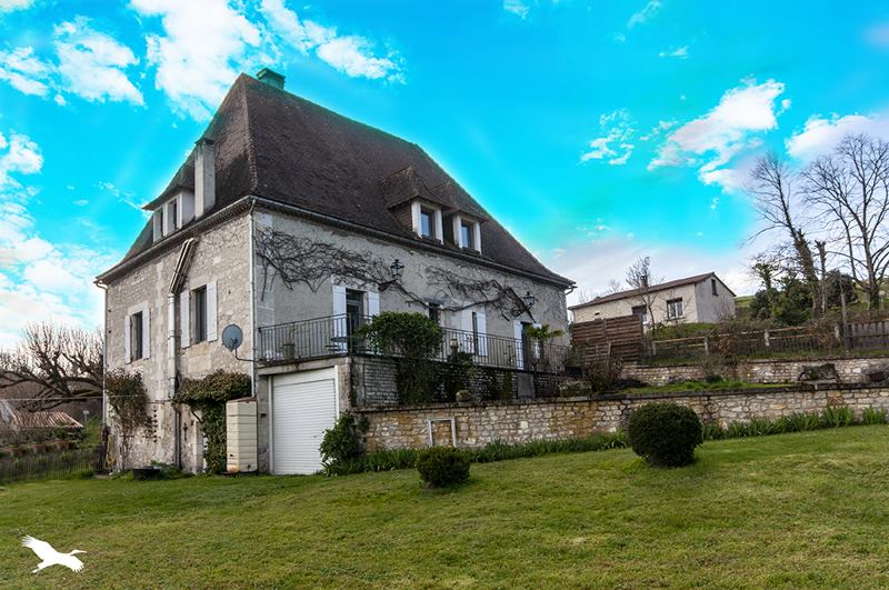 Vente Maison GRAND BRASSAC - 7 pièces -291 m² - (24350)