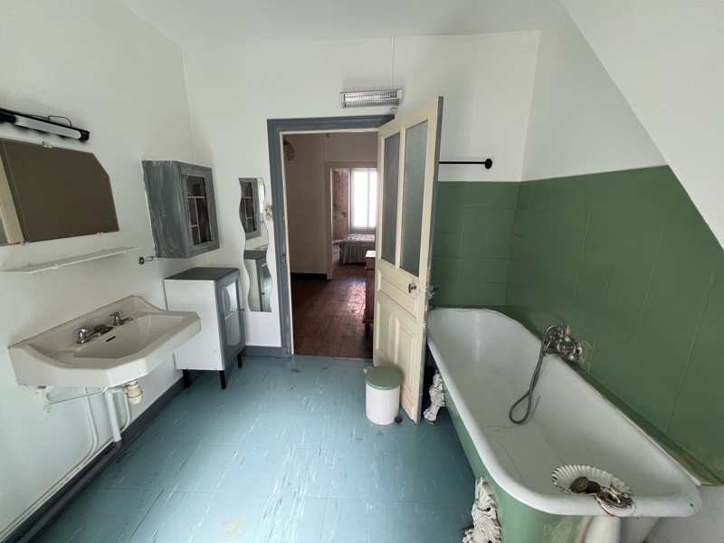 Vente Maison RIBERAC - 7 pièces -175 m² - (24600)