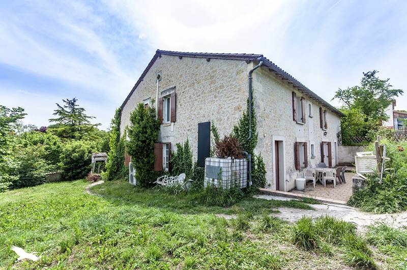 Vente Maison VILLETOUREIX - 6 pièces -223 m² - (24600)