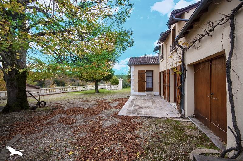 Vente Maison TOCANE ST APRE - 6 pièces -130 m² - (24350)