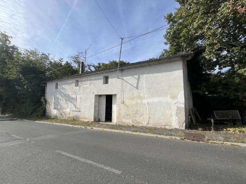 Maison 5 pièces 147 m² · à Ribérac · 147 m² · 25 000 €