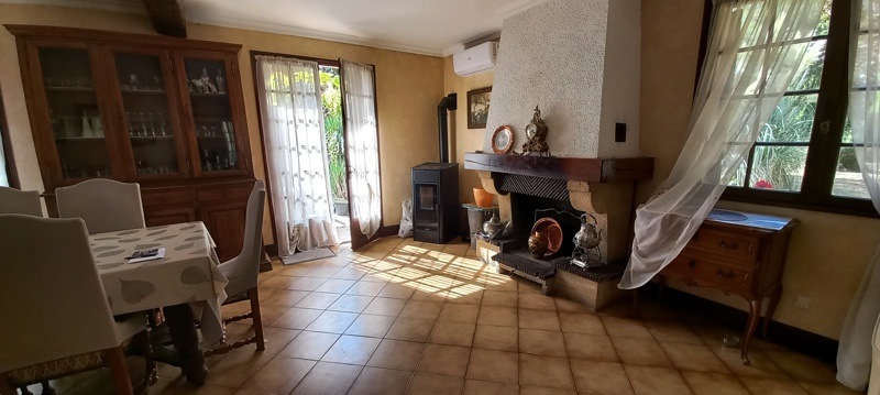Vente Maison Tocane-Saint-Apre - 6 pièces -129 m² - (24350)