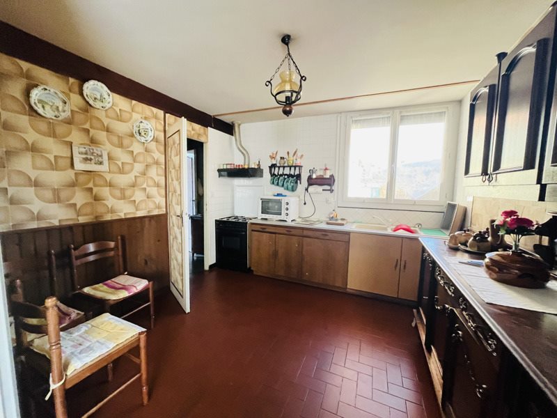 Maison  - 5 pièces    - 112 m² - VILLENEUVE D OLMES (09)