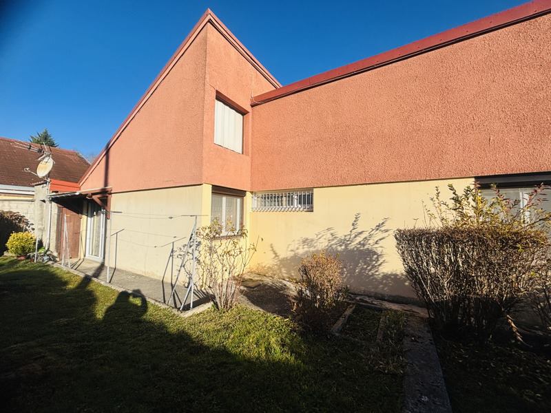 Maison  - 5 pièces    - 112 m² - VILLENEUVE D OLMES (09)