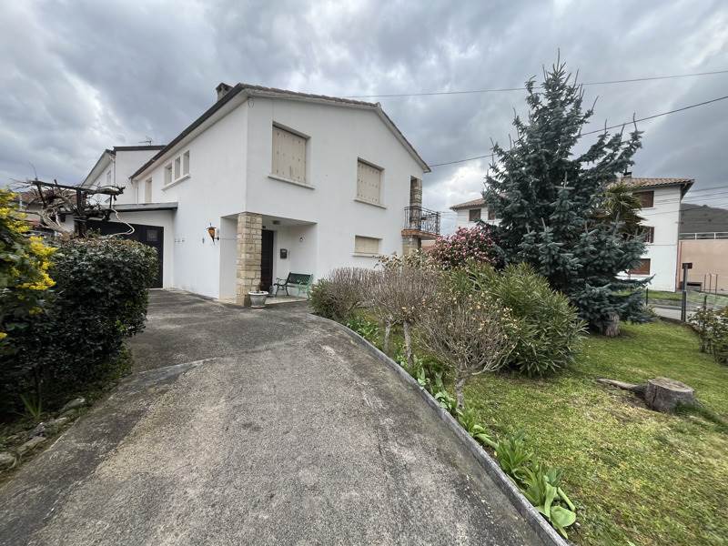 Maison 4 pièces 84 m² · à Lavelanet · 84 m² · 125 000 €