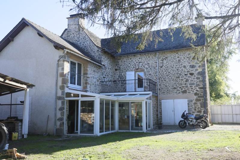 Vente Maison LE BAS SEGALA - 7 pièces -170 m² - (12200)
