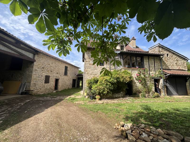 Vente Maison SAVIGNAC - 3 pièces -75 m² - (12200)
