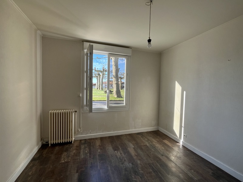Vente Maison LABOUHEYRE - 7 pièces -138 m² - (40210)