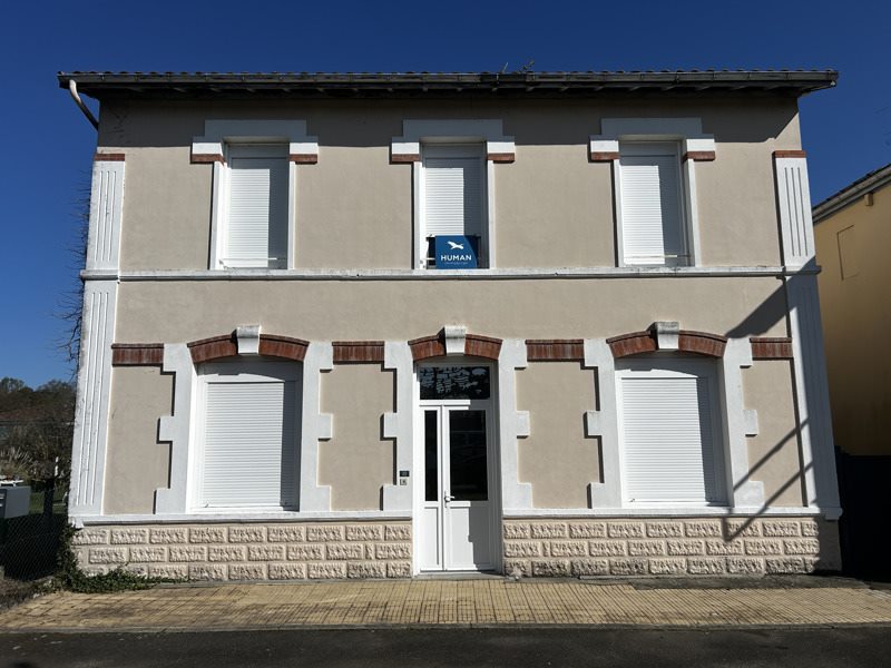 Vente Maison LABOUHEYRE - 7 pièces -138 m² - (40210)