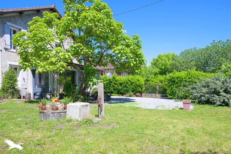 Vente Maison SABRES - 6 pièces -218 m² - (40630)