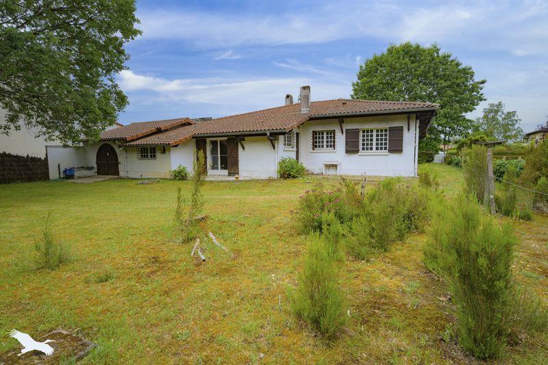 Vente Maison LABOUHEYRE - 6 pièces -145 m² - (40210)