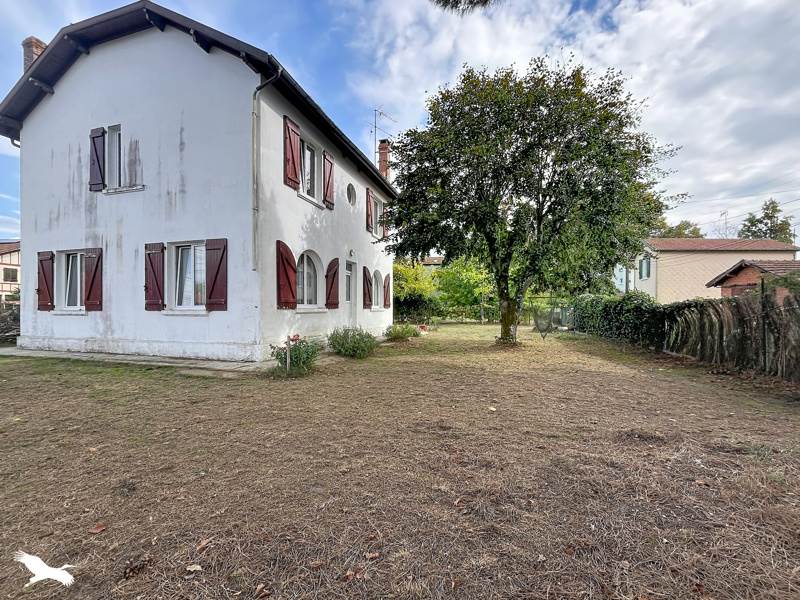 Vente Maison Labouheyre - 7 pièces -138 m² - (40210)