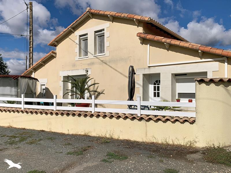 Maison 4 pièces 120 m² · à Saint-Germier · 120 m² · 165 550 €