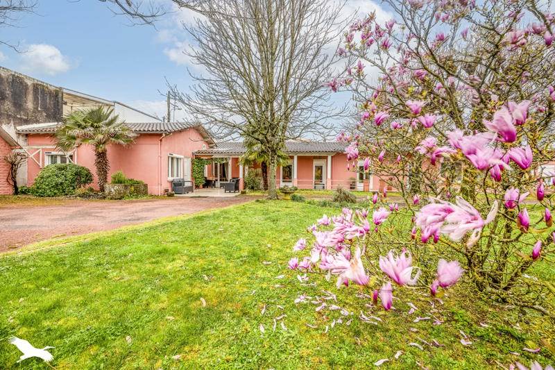 Vente Maison ST MAIXENT L ECOLE 79400 7 pièces - 163 m²