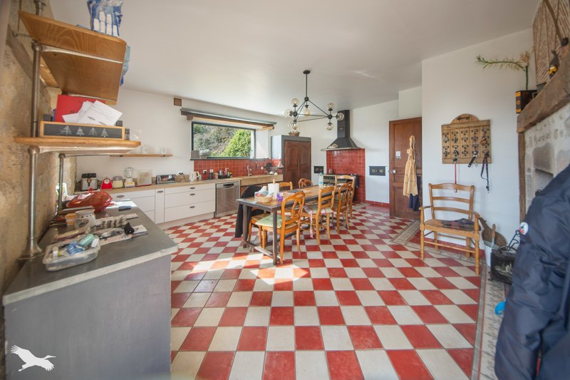 Vente Maison LAURESSES - 6 pièces -290 m² - (46210)