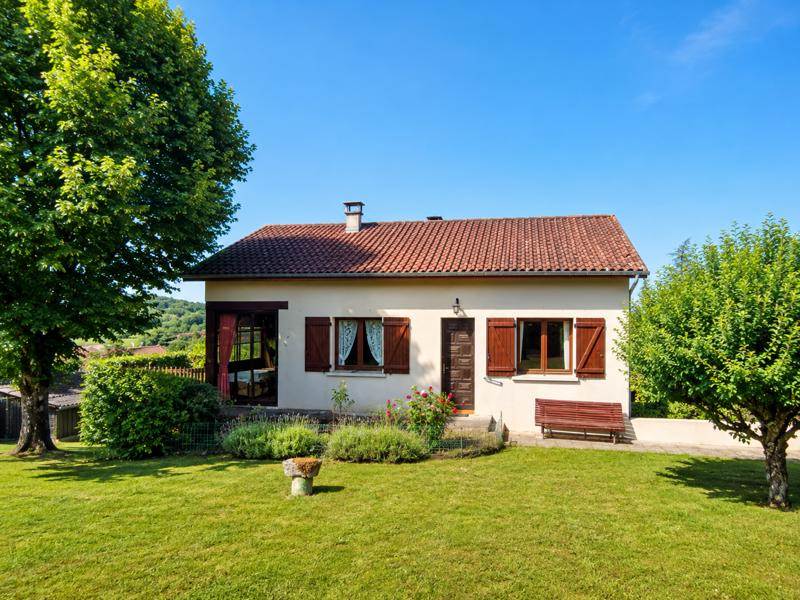 Vente Maison MONTMURAT 15600 4 pièces - 76 m²