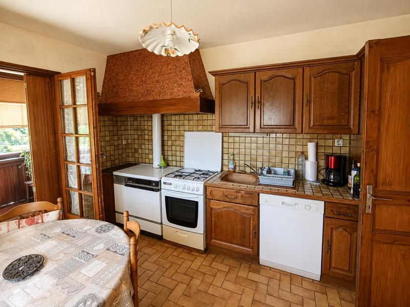 Vente Maison MONTMURAT - 4 pièces -76 m² - (15600)